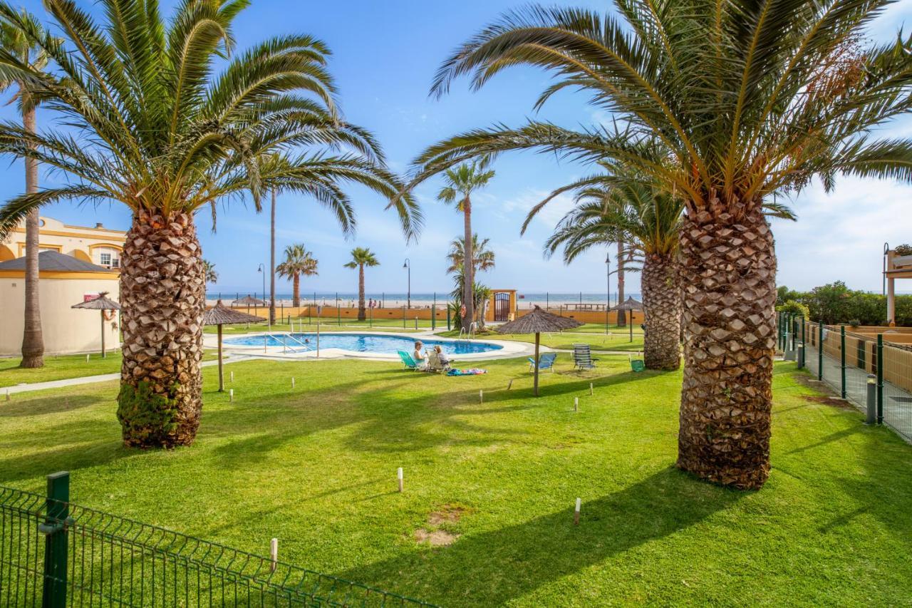 Tarifa Cozy House, Beach Front, Pool, Wifi Экстерьер фото